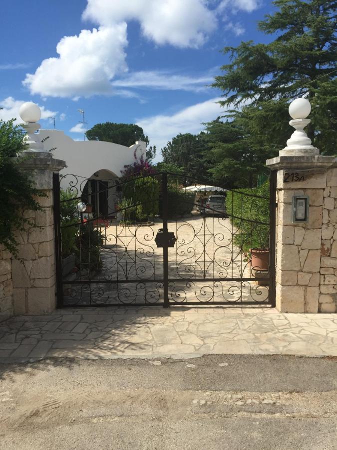 Villa Cecilia ポリニャーノ・ア・マーレ エクステリア 写真