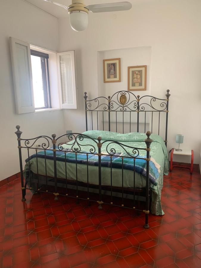 Villa Cecilia ポリニャーノ・ア・マーレ エクステリア 写真